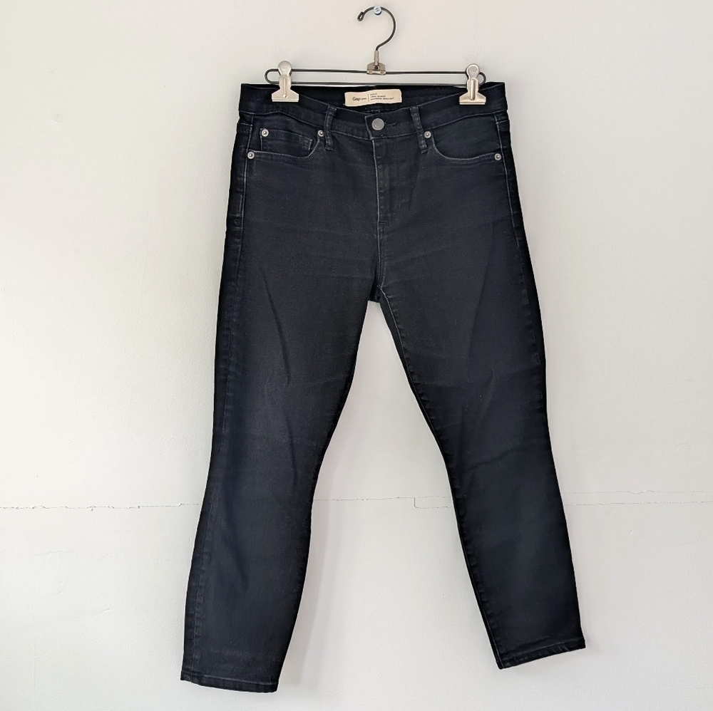2/15$ Gap Women's 1969 True Skinny Black ~ Size 29 Short